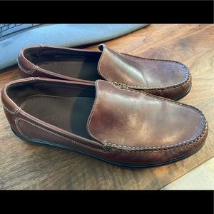 Cole Haan Tucker Venetian size 11. French roast